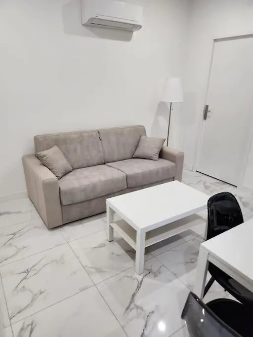 T2 Moderne A 10 Min Du Centre-Ville De Lyon Apartman