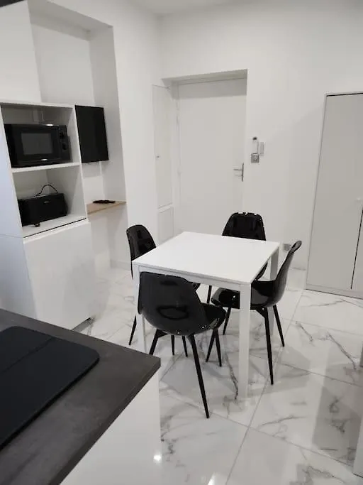 Apartment T2 Moderne A 10 Min Du Centre-Ville De Lyon